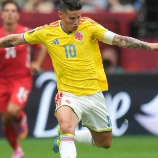James Rodríguez iguala a Ospina como el jugador con más partidos en la selección Colombia