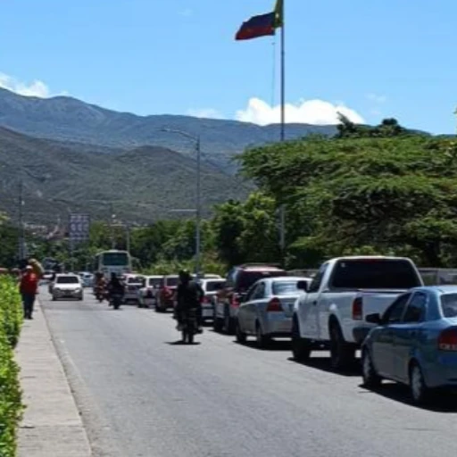 Altas temperaturas, colas y apagones: así inicia la semana en frontera