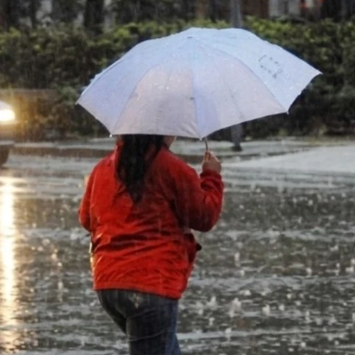 Inameh prevé precipitaciones en la región central del país y advierte llegad de dos ondas tropicales